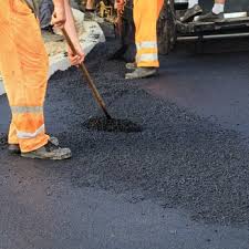 Best Driveway Border and Edging  in Sioux City, IA